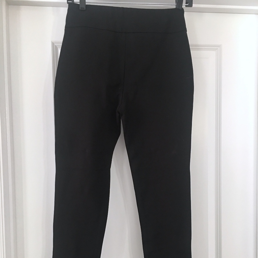 NWT Tommy Hilfiger Ladies Skinny Pants